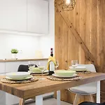Niedzialkowskiego By Renters Appartamento