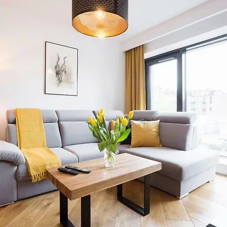 Апартаменти Niedzialkowskiego By Renters *
