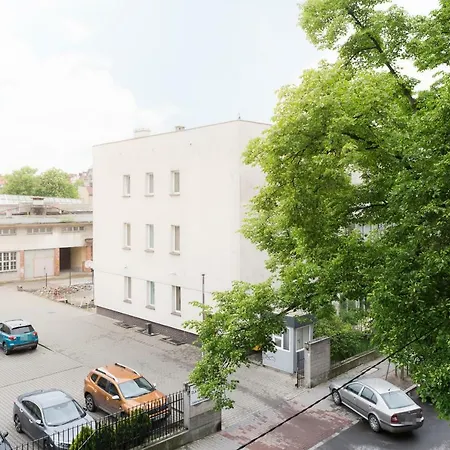 Niedzialkowskiego By Renters Daire