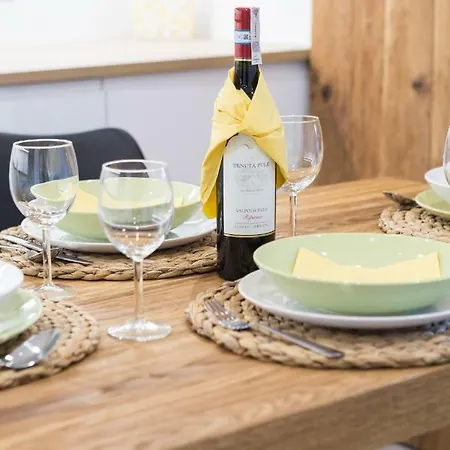 Апартаменти Niedzialkowskiego By Renters