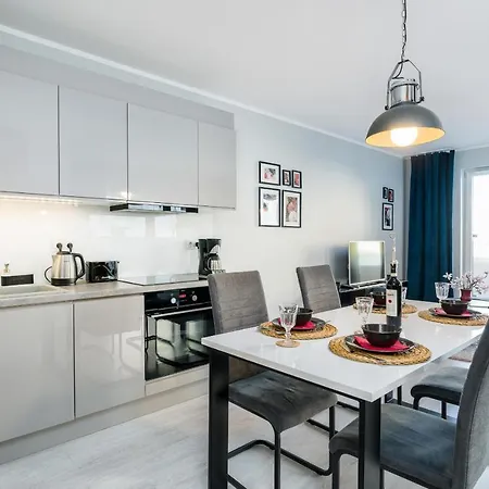 Апартаменти Niedzialkowskiego By Renters Познань