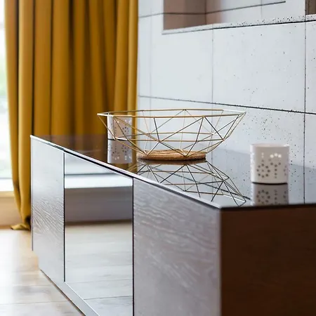 Niedziałkowskiego By Renters *