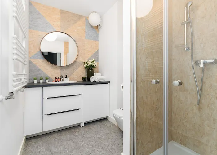 Niedzialkowskiego By Renters Apartment